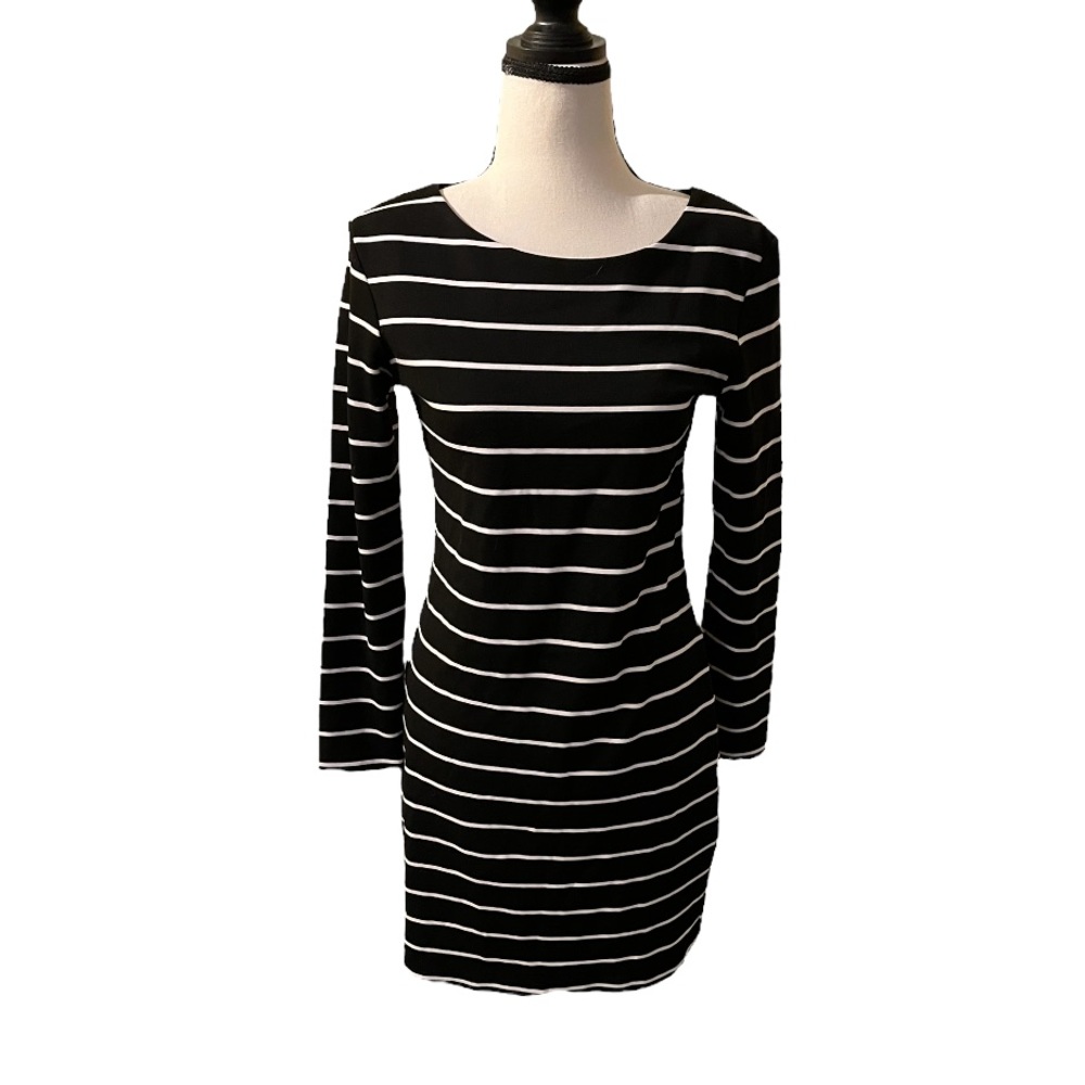 Old Navy Striped Dress Tunic Stripe Stripes Black and White Nautical Size Small